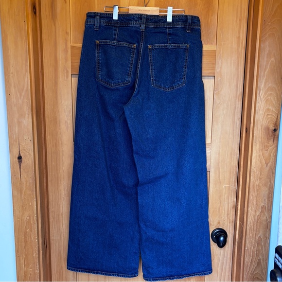 Universal Thread Sailor Wide-Leg High-Rise Ankle Jeans - Picture 5 of 11